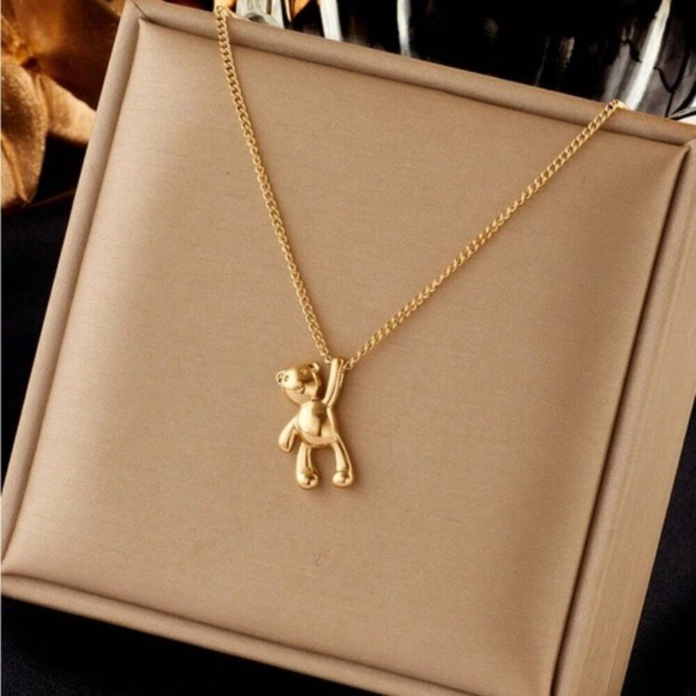 Delicate 18k Gold Plated Teddy Bear Necklace Stainless Steel